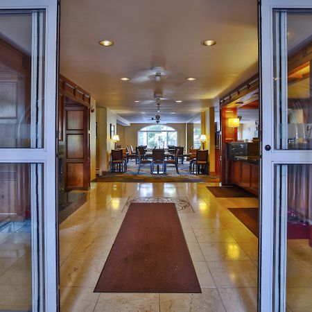 Holiday Inn Express Mackinaw City By Ihg Eksteriør bilde