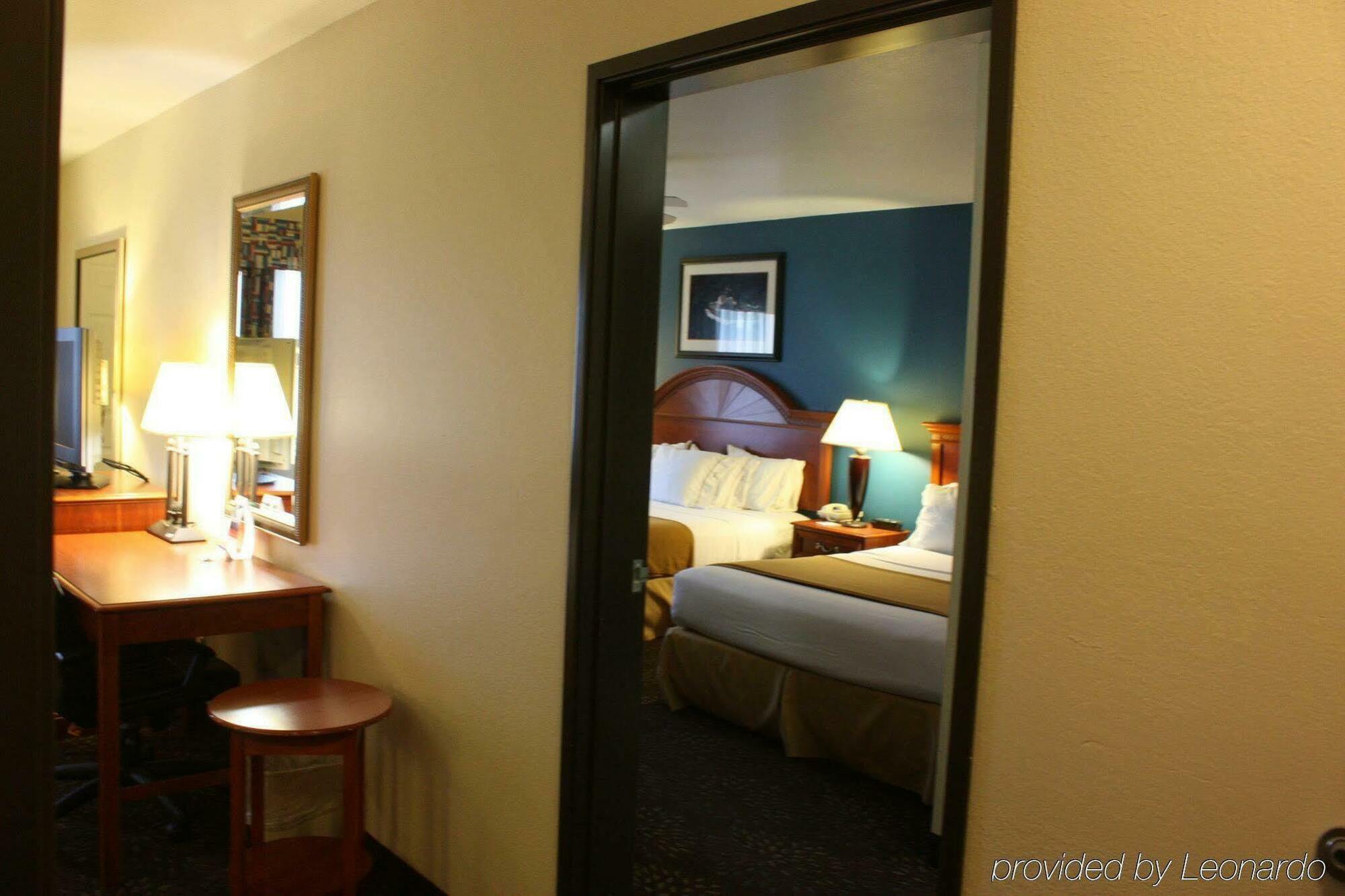Holiday Inn Express Mackinaw City By Ihg Eksteriør bilde