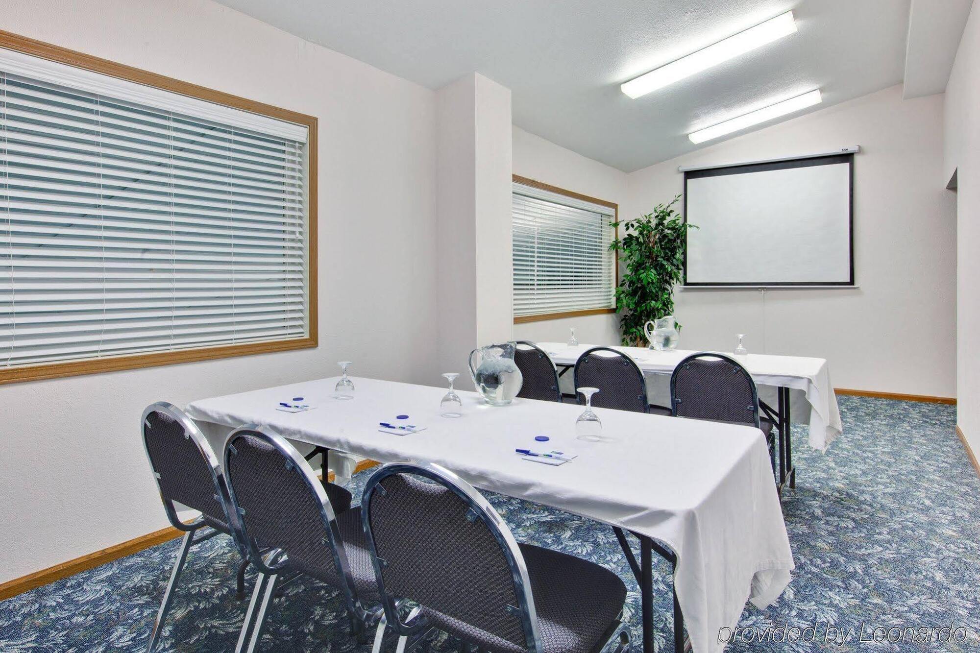 Holiday Inn Express Mackinaw City By Ihg Eksteriør bilde